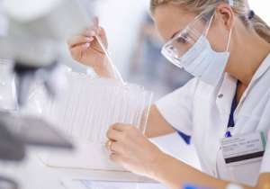 試管嬰兒可不可以